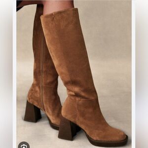 Sezane Valeria Boots Hazelnut - Size 8